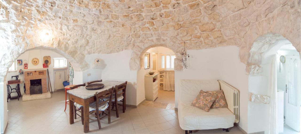 Trulli Girasoli E Viole Cocolicchio Exterior foto